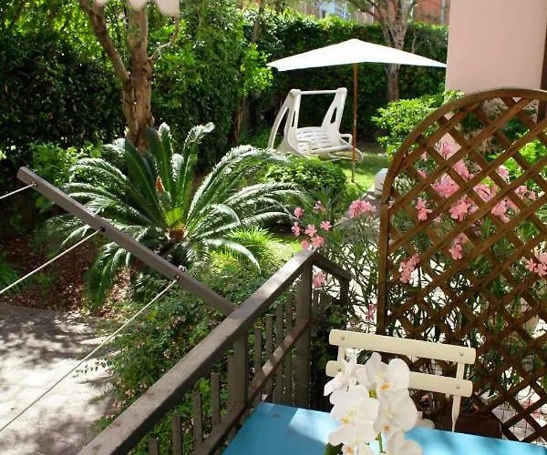 La Casa Dei Fiori Apartament La Spezia